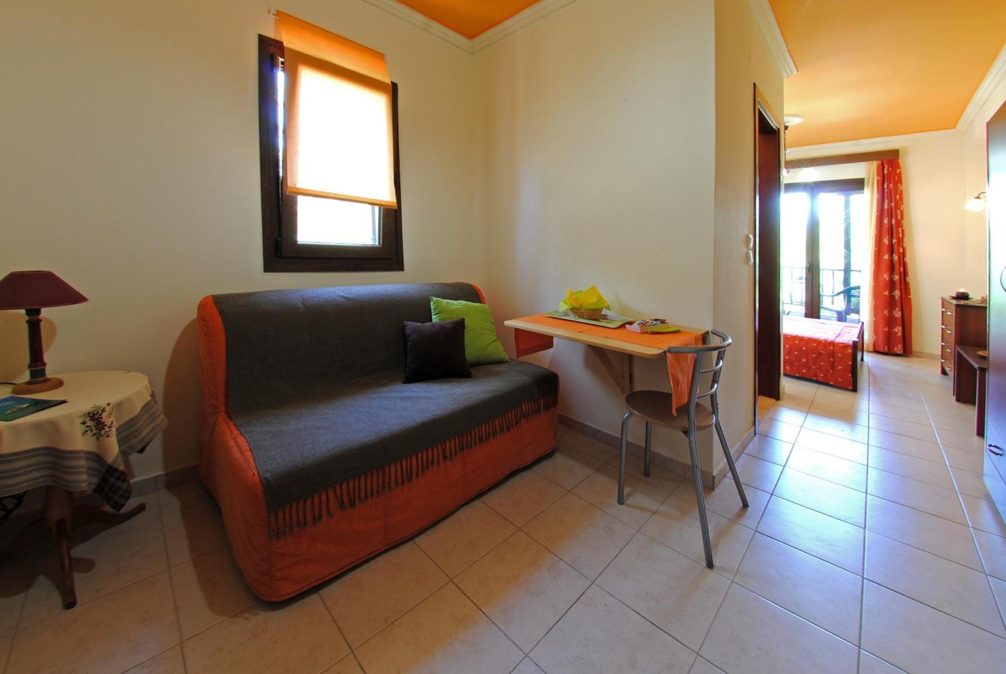 Dionysus Apartments & Suites Ierissós Zimmer foto