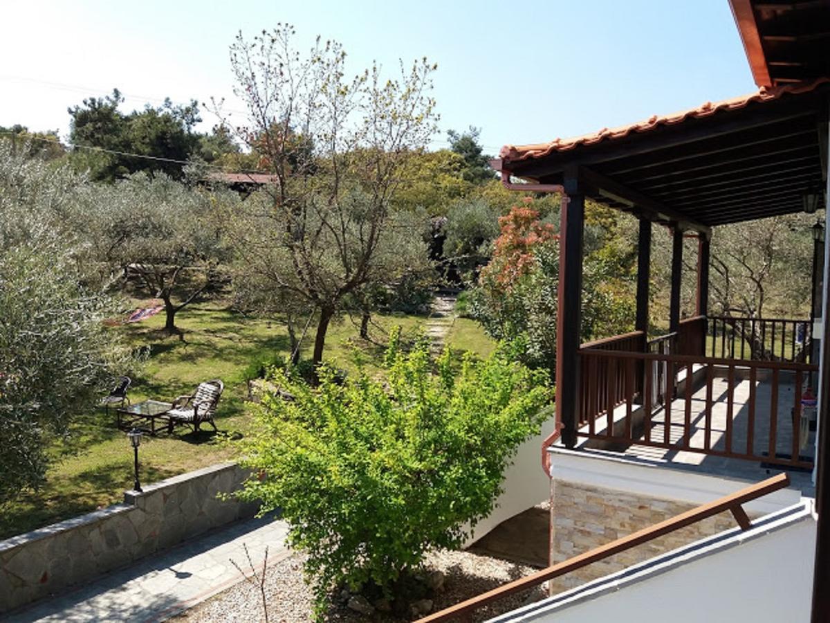 Dionysus Apartments & Suites Ierissós Exterior foto